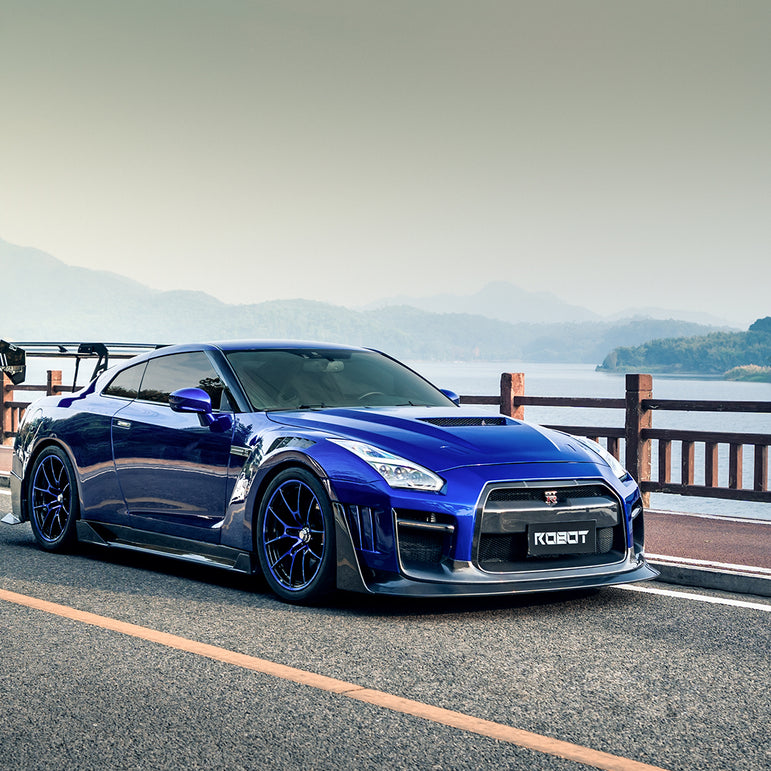 Robot Craftsman Nissan GTR Body Kit (R35) Fibre Glass Reinforced Plastic Complete Body Kit (FRP)