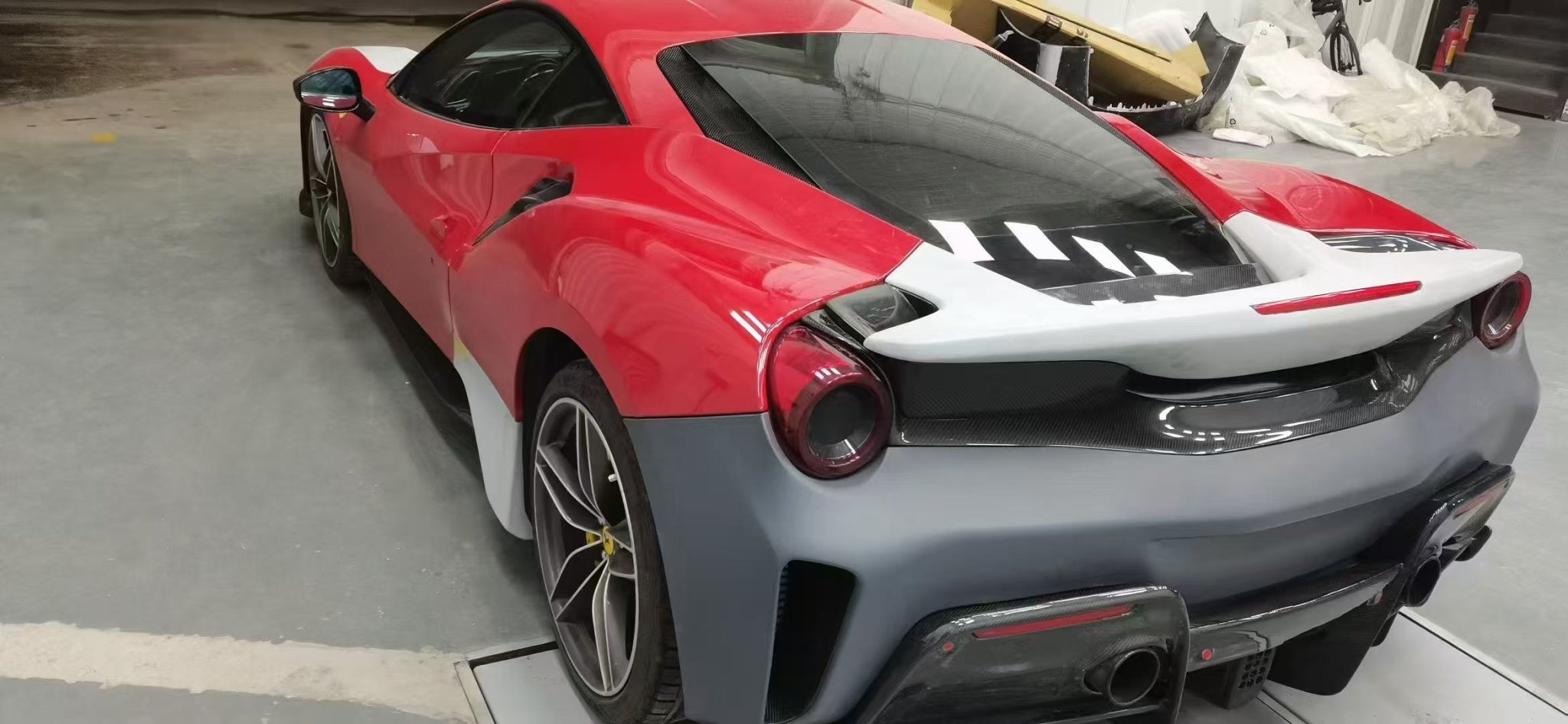 Ferrari 488GTB Upgrade to Pista Full Conversion Body Kit (Plastic & Dry - Carbon) Aftermarket Carbon Fiber Part / Bodykit - Robot Bodykits