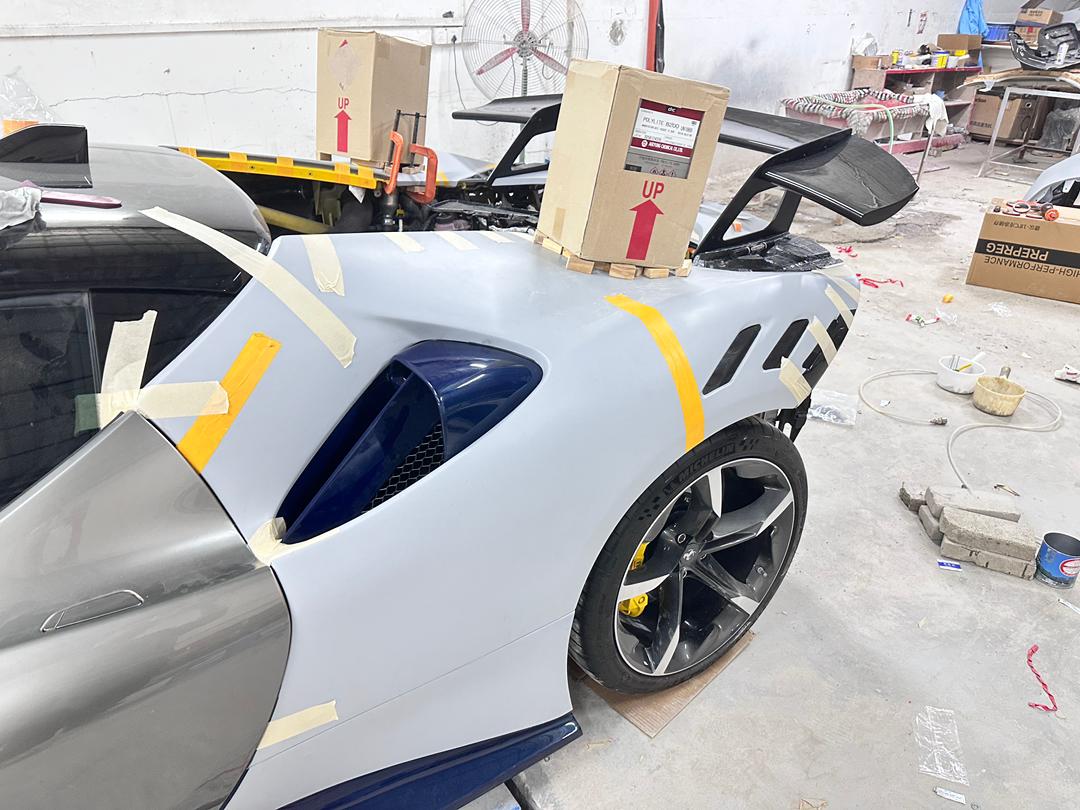 Ferrari SF90XX Style Conversion Kit for SF90 – Complete Prepeg Carbon Body Kit Aftermarket Carbon Fiber Part / Bodykit - Robot Bodykits