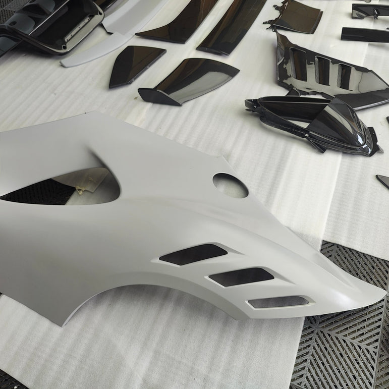 Ferrari SF90XX Style Conversion Kit for SF90 – Complete Prepeg Carbon Body Kit Aftermarket Carbon Fiber Part / Bodykit - Robot Bodykits