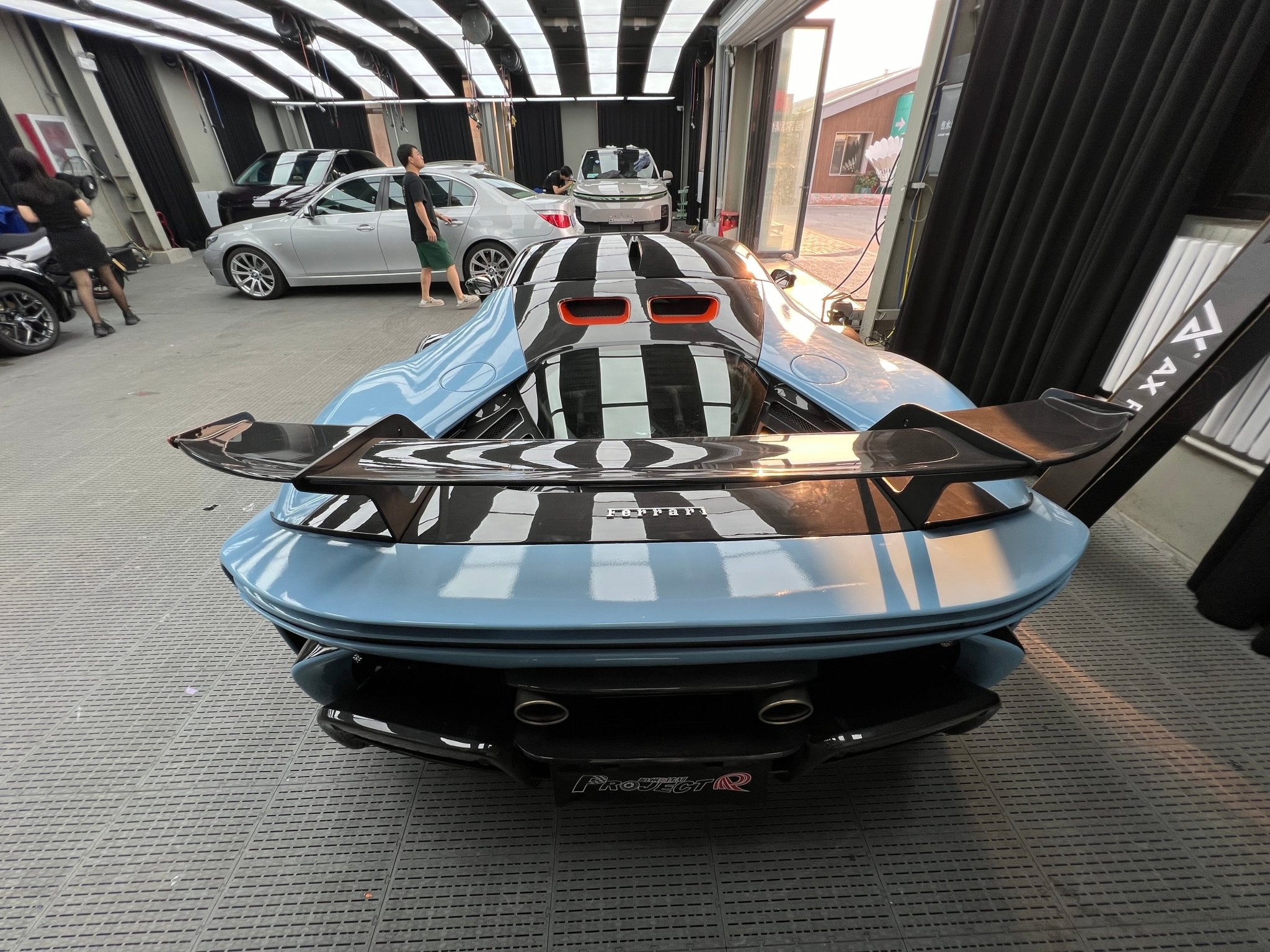 Ferrari SF90XX Style Conversion Kit for SF90 – Complete Prepeg Carbon Body Kit Aftermarket Carbon Fiber Part / Bodykit - Robot Bodykits