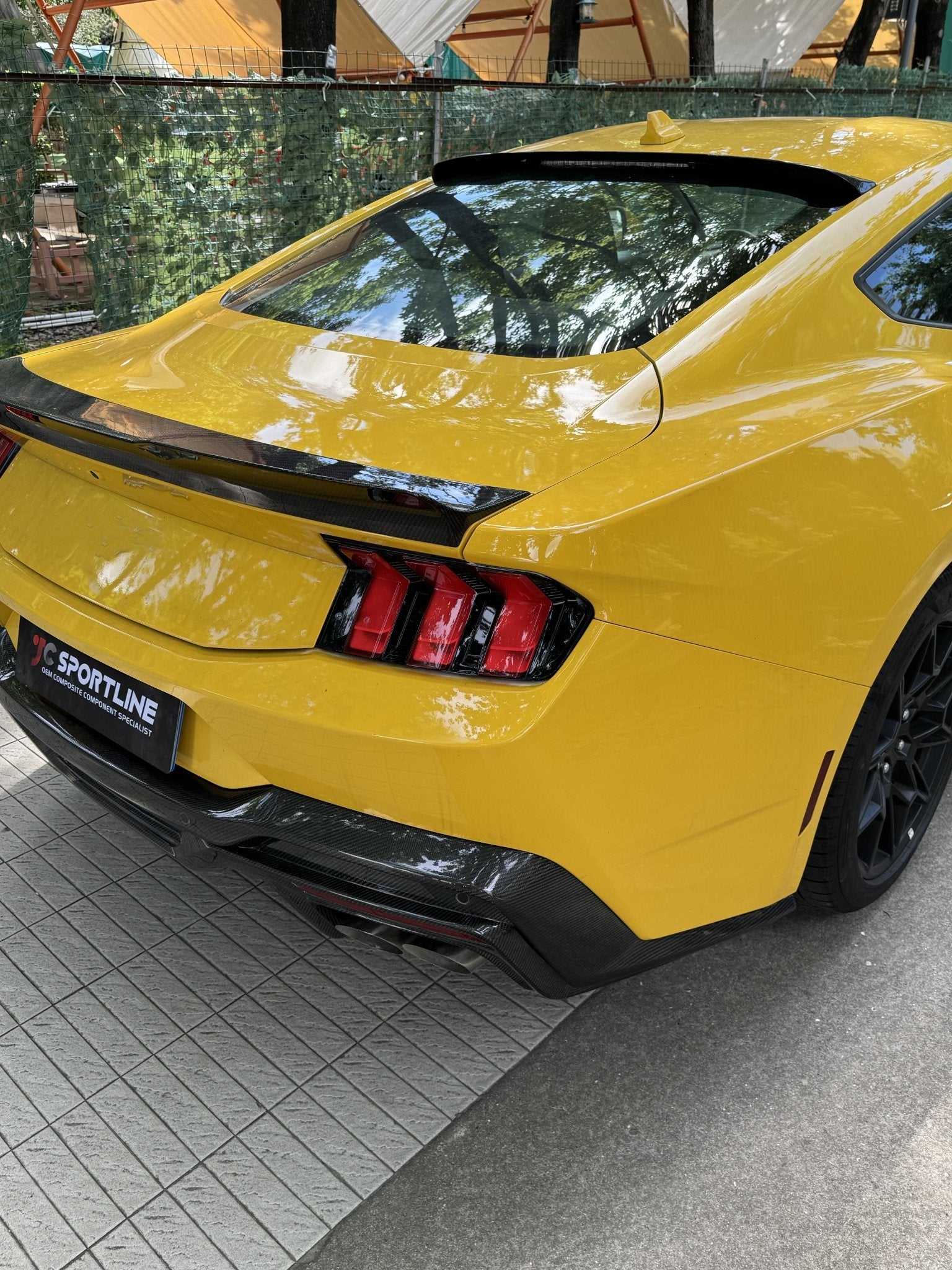 Ford Mustang S650 Dark Horse Full Carbon Fibre Aero Body Kit Aftermarket Carbon Fiber Part / Bodykit - Robot Bodykits