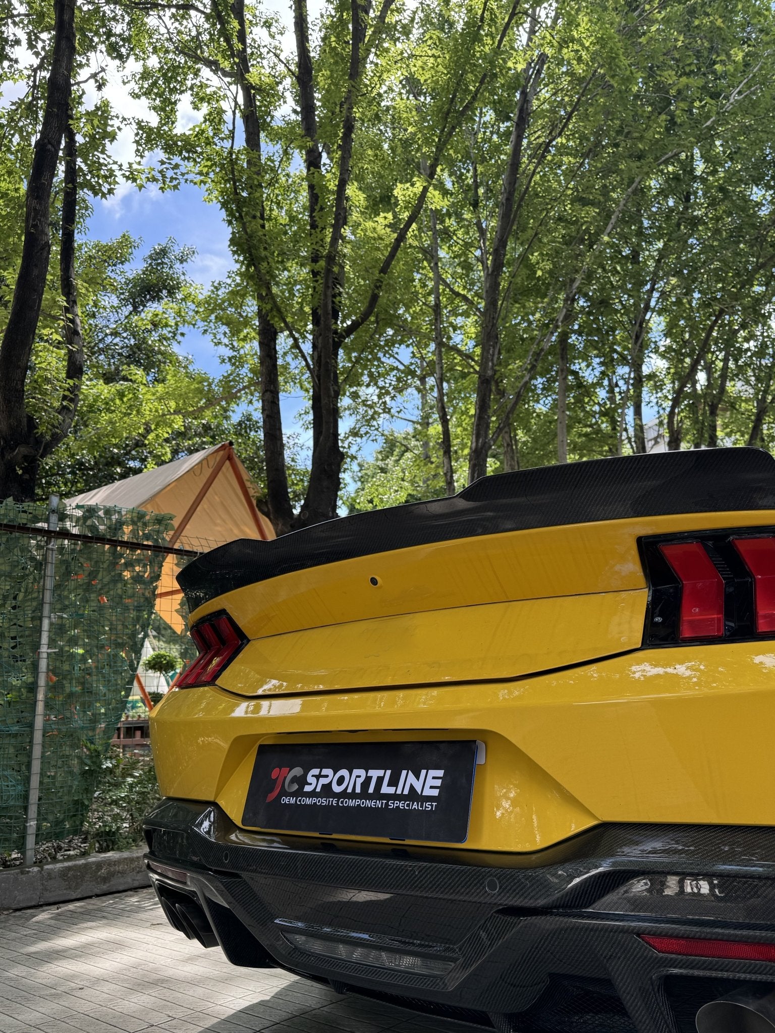 Ford Mustang S650 Dark Horse Full Carbon Fibre Aero Body Kit Aftermarket Carbon Fiber Part / Bodykit - Robot Bodykits