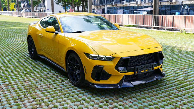 Ford Mustang S650 GT / EcoBoost Full Dry Carbon Fibre Aero Body Kit — Not Compatible with Dark Horse Aftermarket Carbon Fiber Part / Bodykit - Robot Bodykits