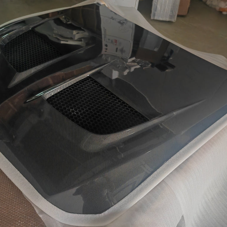 Ford Mustang S650 GT / GT3 Style Bonnet Fits: 2025+ Aftermarket Carbon Fiber Part / Bodykit - Robot Bodykits