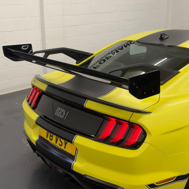 GT-Style Rear Wing - ROBOT S550/S650 ROBOT-GTD FRP/ WCF GT-Style Rear Wing for Ford Mustang S550 & S650 Models Aftermarket Carbon Fiber Part / Bodykit - Robot Bodykits