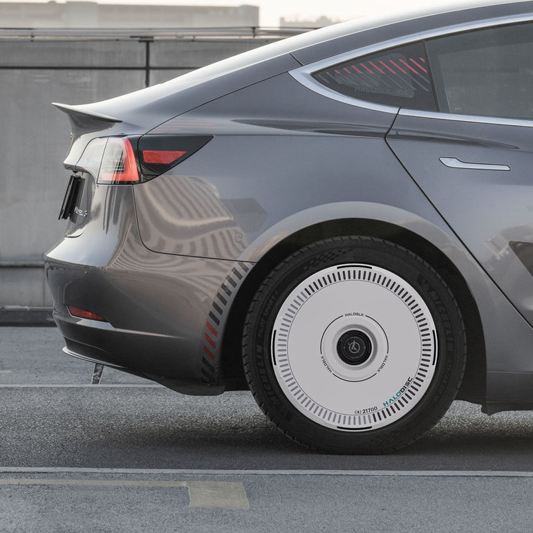 HALODISC 2 Tesla Wheel Covers丨Charging Aftermarket Carbon Fiber Part / Bodykit - Robot Bodykits