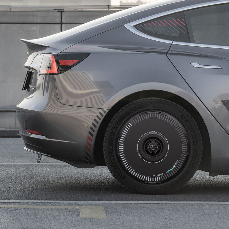 HALODISC 2 Tesla Wheel Covers丨Charging Aftermarket Carbon Fiber Part / Bodykit - Robot Bodykits