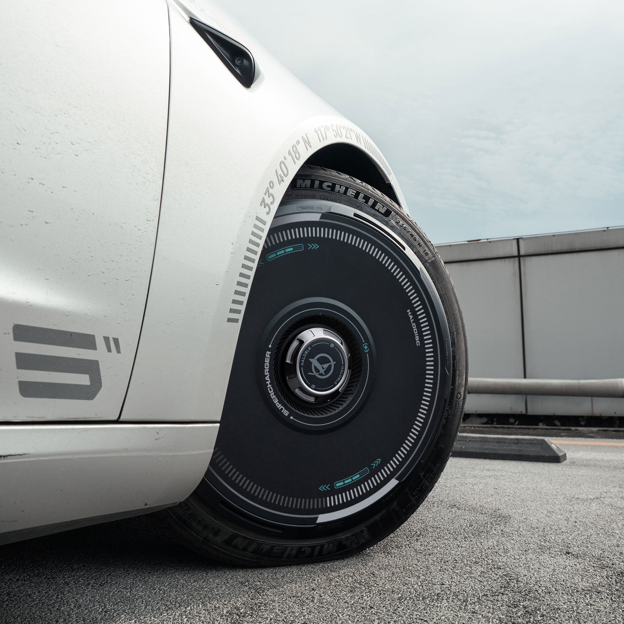 HALODISC 2 Tesla Wheel Covers丨Super Charging Aftermarket Carbon Fiber Part / Bodykit - Robot Bodykits