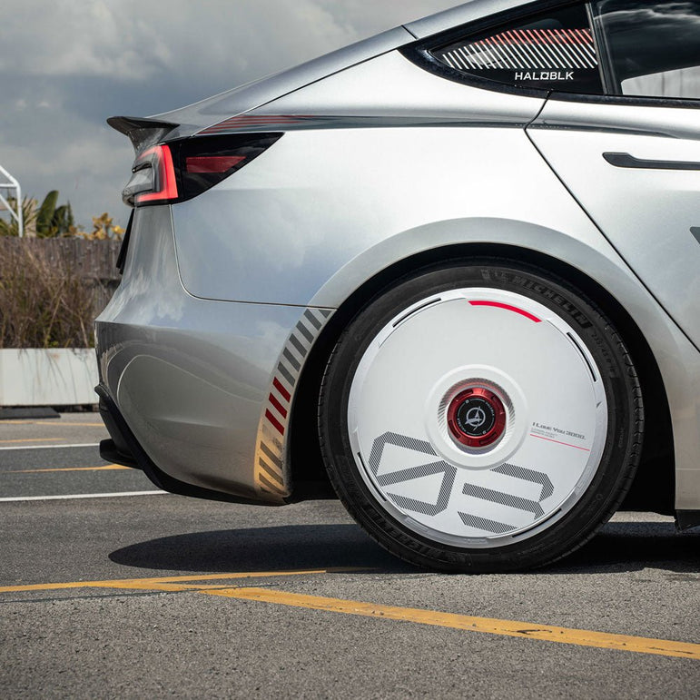 HALODISC 2 Wheel Covers for Tesla | Custom Numbers Series WHITE Aftermarket Carbon Fiber Part / Bodykit - Robot Bodykits