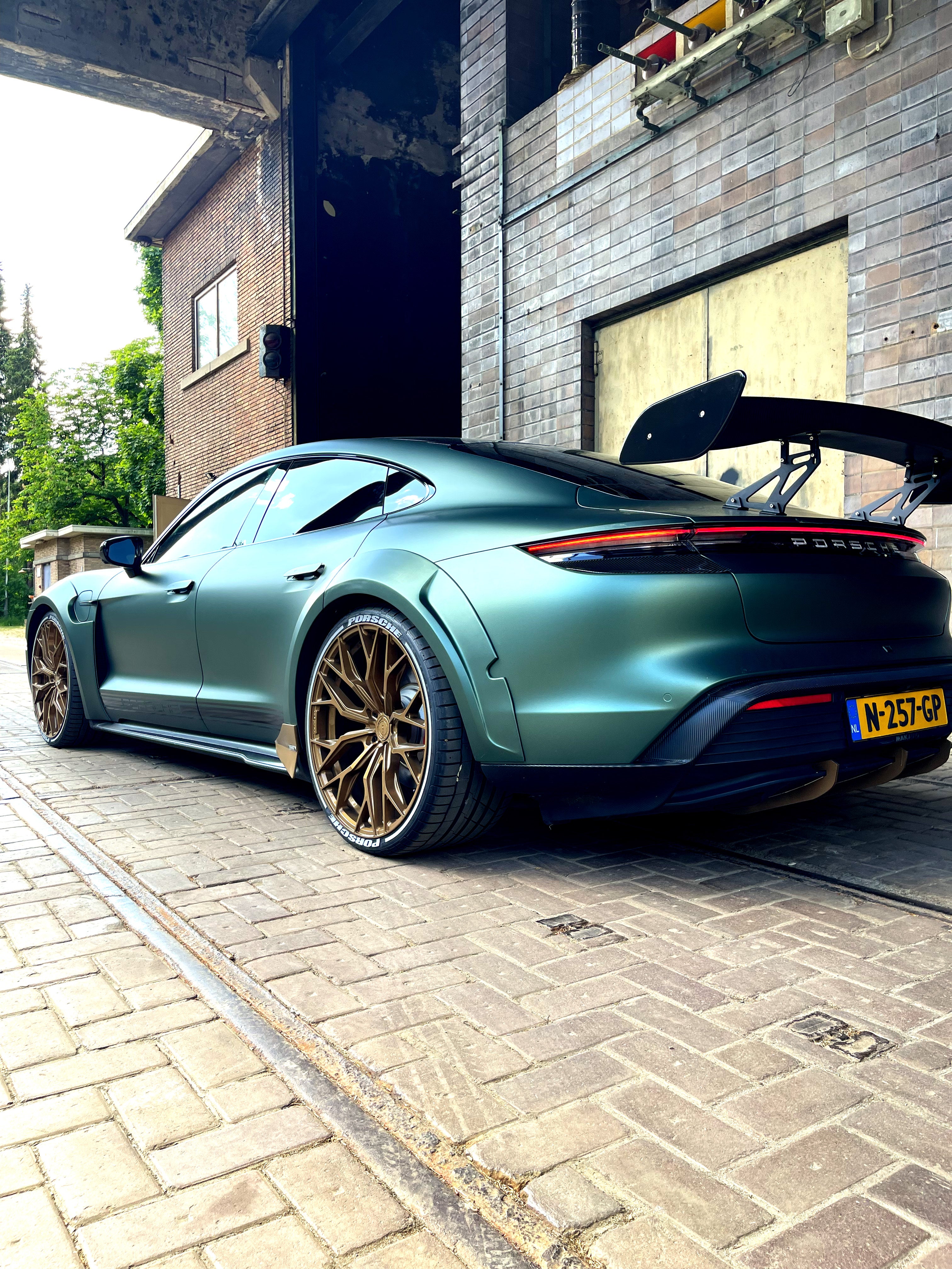 CMST Tuning FRP Widebody Wheel Arches for Porsche Taycan & 4S & Turbo & Turbo S - Robot Bodykits