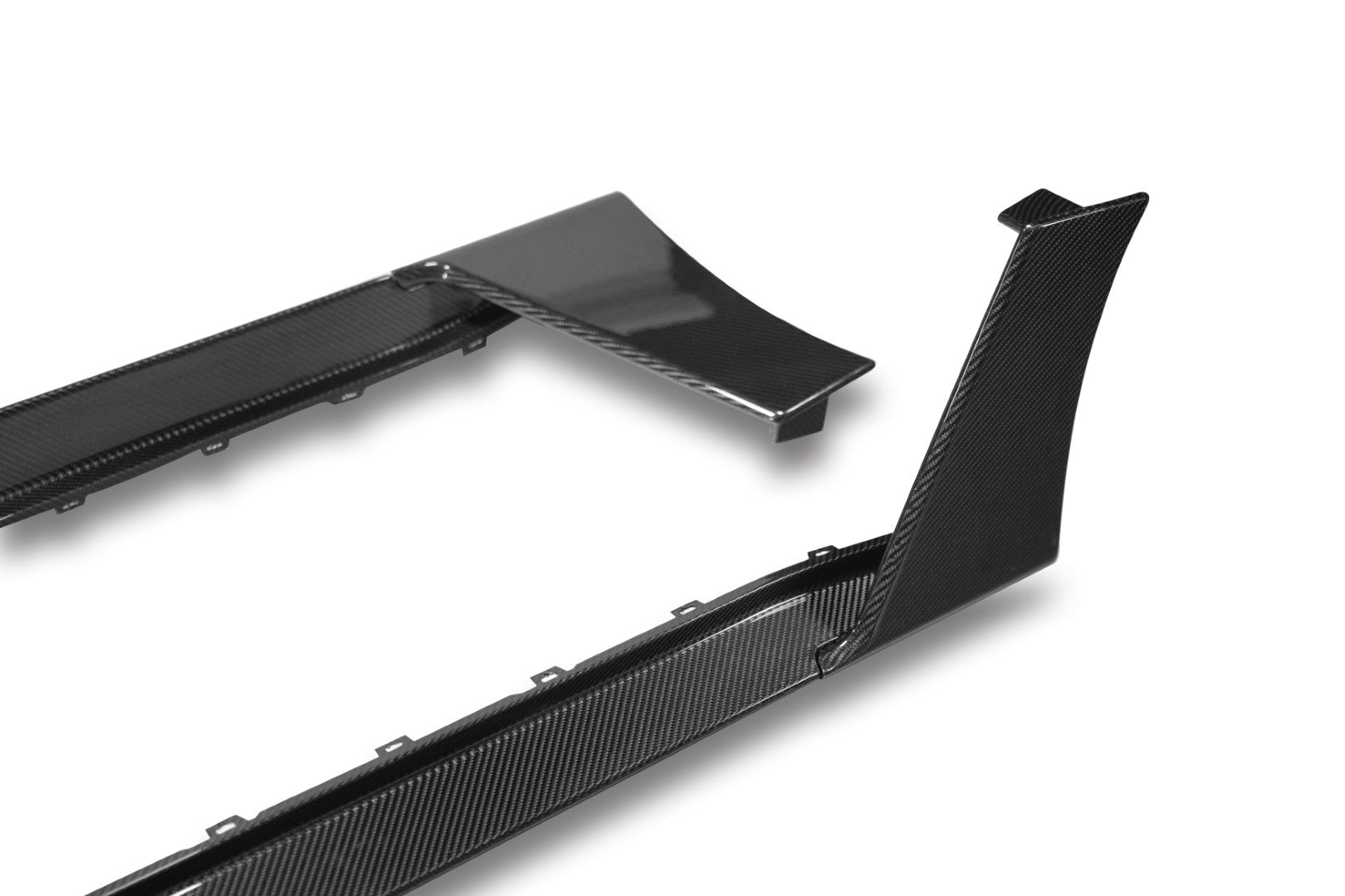 KARBEL - BMW M4 G82 G83 Dry Carbon Fibre (Prepreg) Side Skirts & Wings/Fender Aftermarket Carbon Fiber Part / Bodykit - Robot Bodykits