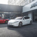 Karbel Model 3 Performance (Highland) Full Dry - Carbon Fibre Bodykit Aftermarket Carbon Fiber Part / Bodykit - Robot Bodykits