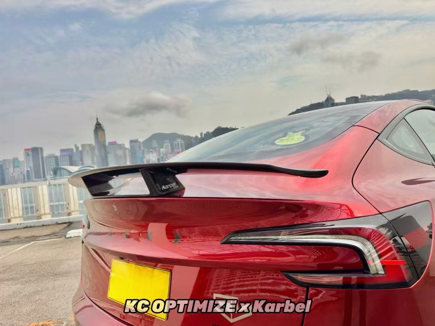 Karbel Model 3 Performance (Highland) Full Dry - Carbon Fibre Bodykit Aftermarket Carbon Fiber Part / Bodykit - Robot Bodykits