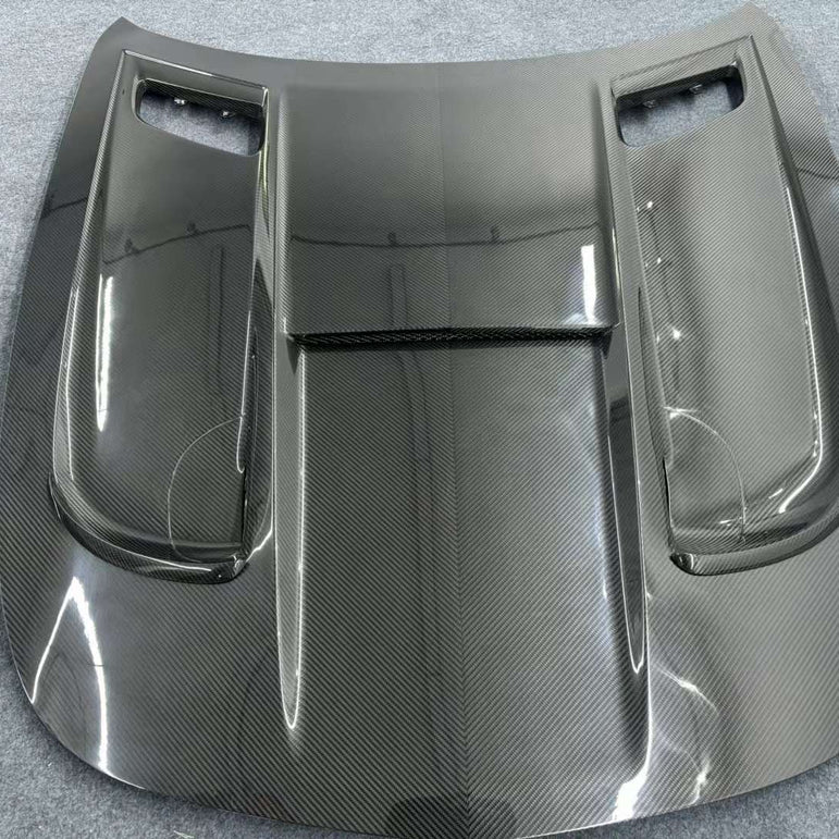 Kid Louis Mercedes Benz C190 AMG GT GTS GTC GTR Dry - Carbon Fiber Hood / Bonnet Black Series Style 2015 - 2021 Aftermarket Carbon Fiber Part / Bodykit - Robot Bodykits