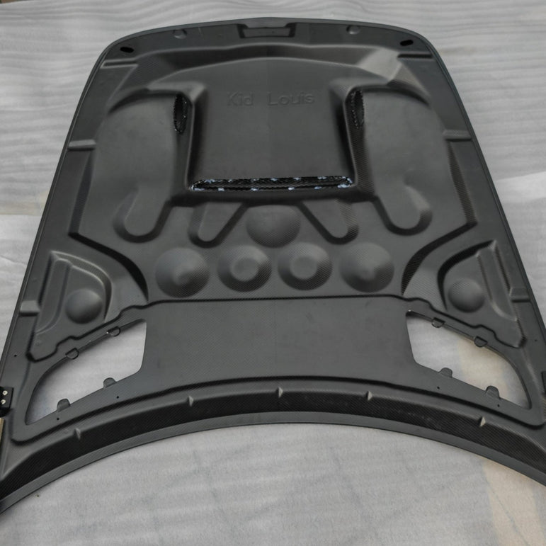 Kid Louis Mercedes Benz C190 AMG GT GTS GTC GTR Dry-Carbon Fiber Hood / Bonnet Black Series Style 2015 - 2021 Aftermarket Carbon Fiber Part / Bodykit - Robot Bodykits