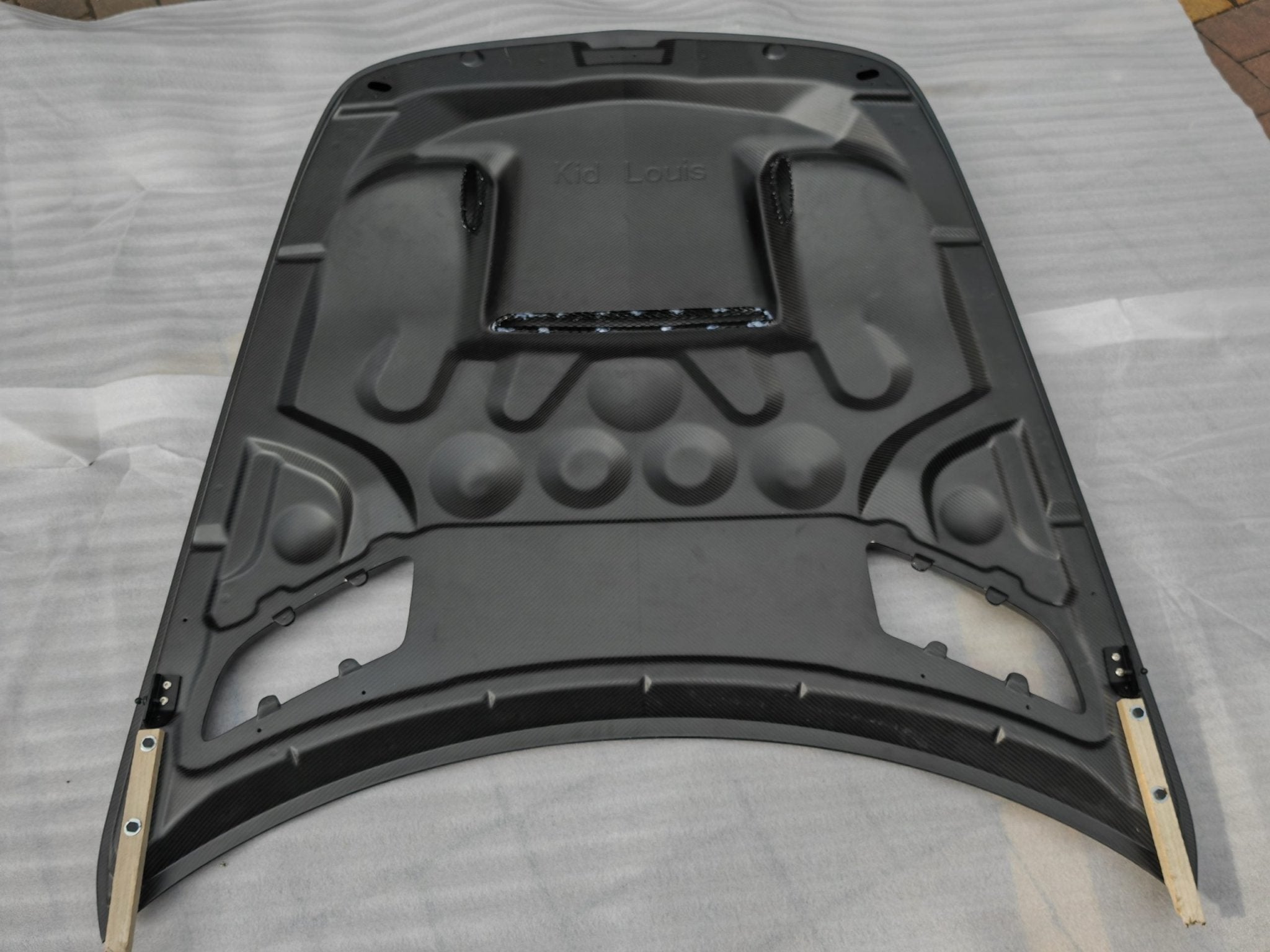 Kid Louis Mercedes Benz C190 AMG GT GTS GTC GTR Dry-Carbon Fiber Hood / Bonnet Black Series Style 2015 - 2021 Aftermarket Carbon Fiber Part / Bodykit - Robot Bodykits