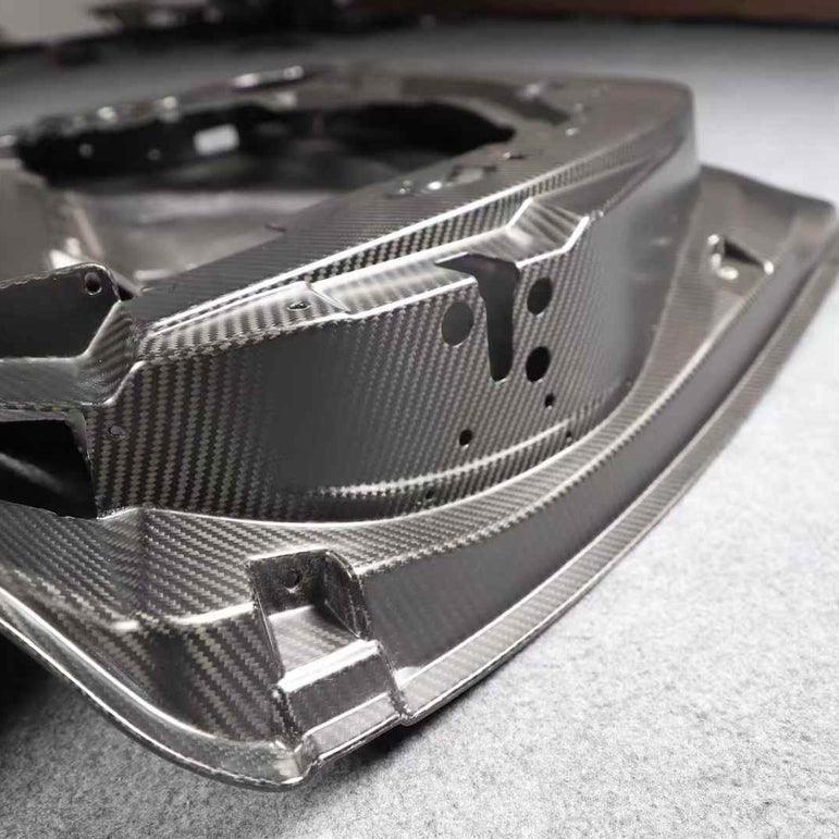 Kid Louis Nissan GTR R35 Dry - Carbon Lightweight Replacement Doors (Pair) Aftermarket Carbon Fiber Part / Bodykit - Robot Bodykits