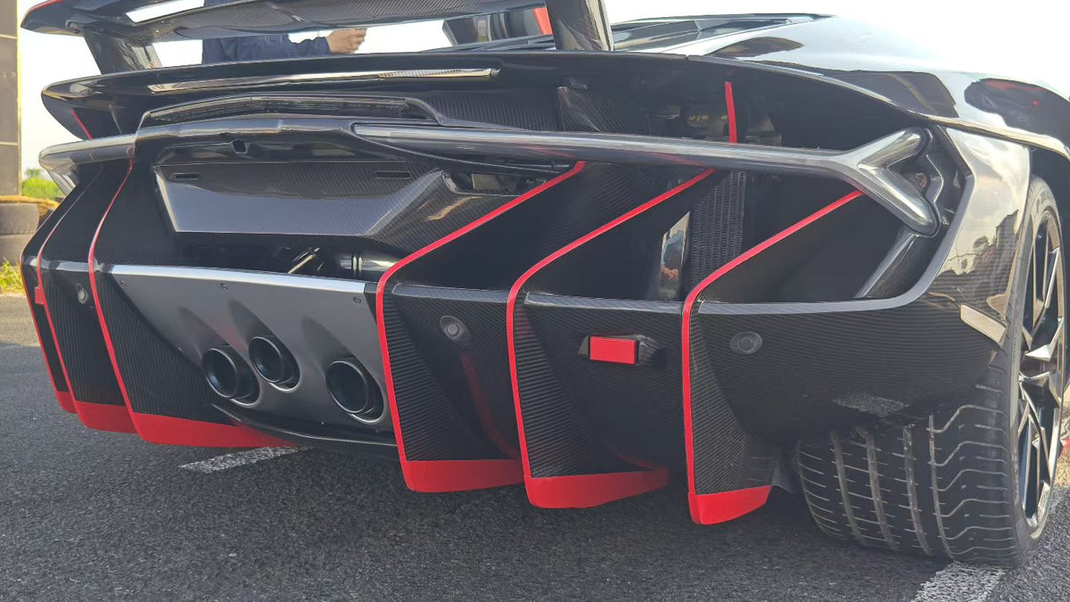 Lamborghini Aventador LP700, LP720 & LP750 (2011-2022) to Centenario Style Full Carbon Fibre Body Kit Conversion Aftermarket Carbon Fiber Part / Bodykit - Robot Bodykits