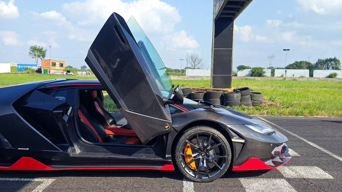 Lamborghini Aventador LP700, LP720 & LP750 (2011-2022) to Centenario Style Full Carbon Fibre Body Kit Conversion Aftermarket Carbon Fiber Part / Bodykit - Robot Bodykits