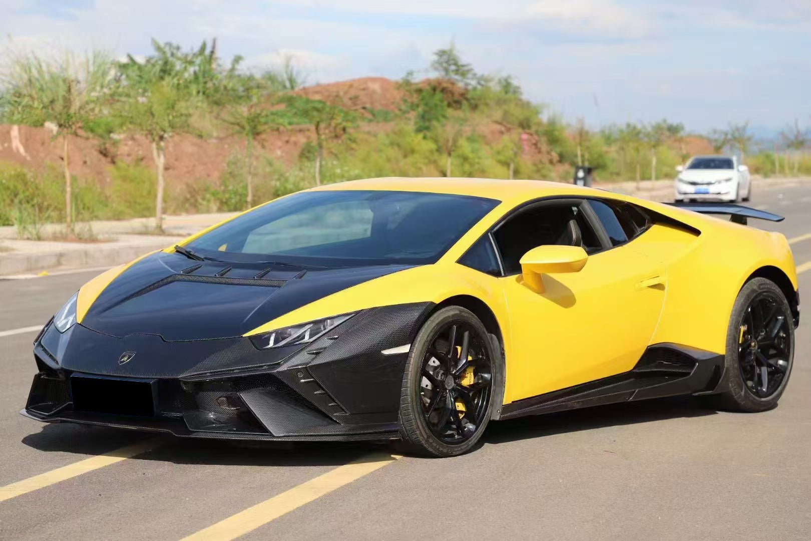 Lamborghini Huracan LP580 / LP610 / EVO → Dry - Carbon Fibre Tecnica Conversion Body Kit Aftermarket Carbon Fiber Part / Bodykit - Robot Bodykits