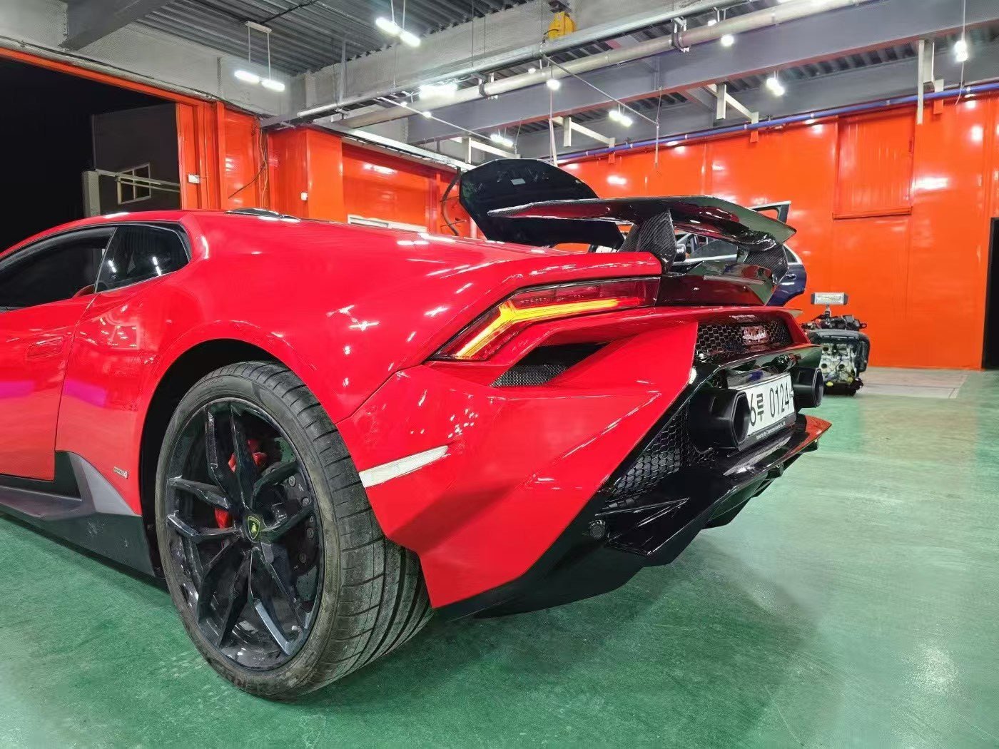 Lamborghini Huracan LP580 / LP610 / EVO → Tecnica Conversion Body Kit (PP Material) Aftermarket Carbon Fiber Part / Bodykit - Robot Bodykits