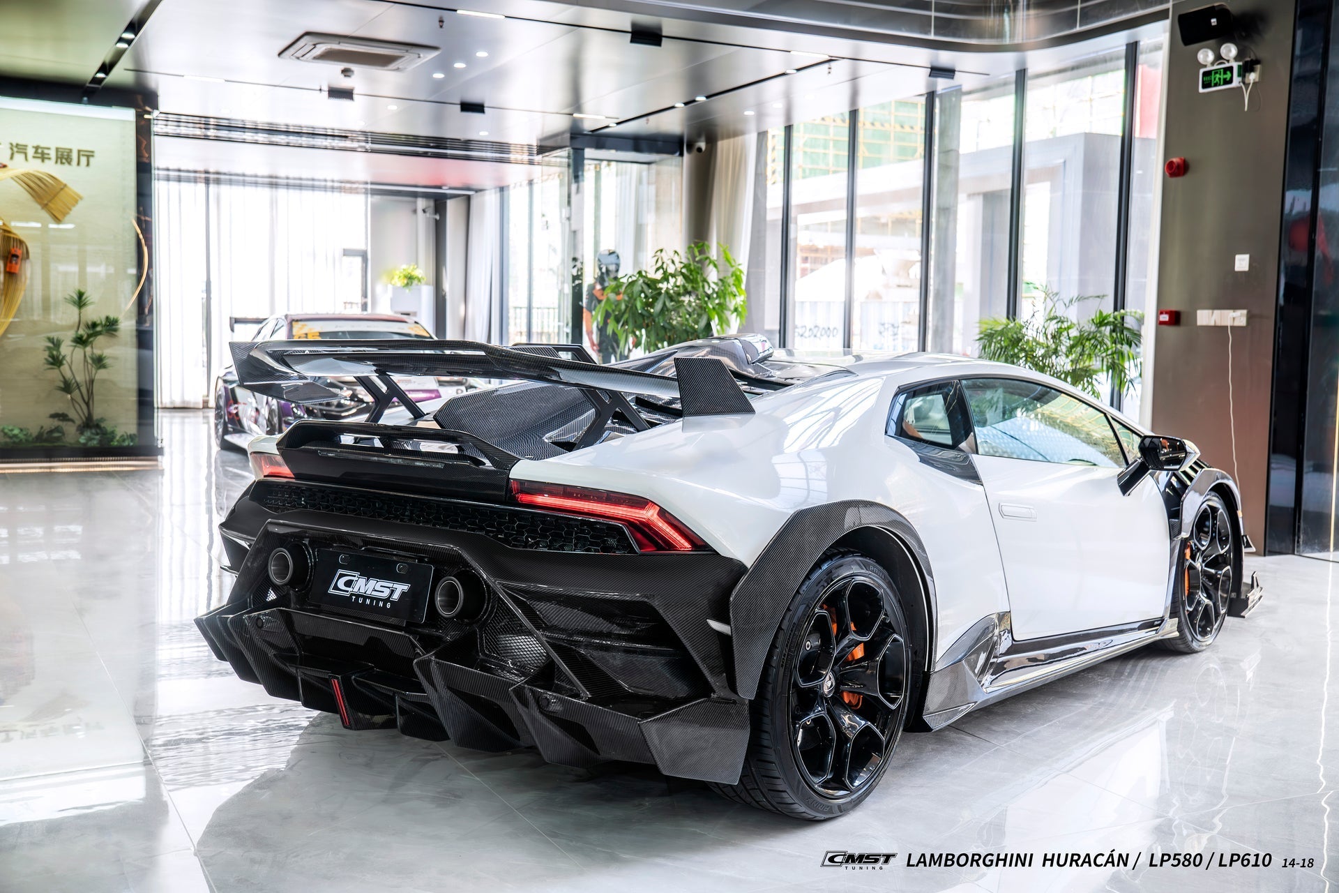 Lamborghini Huracan LP580/610 Full Dry Carbon Fibre Bodykit Aftermarket Carbon Fiber Part / Bodykit - Robot Bodykits