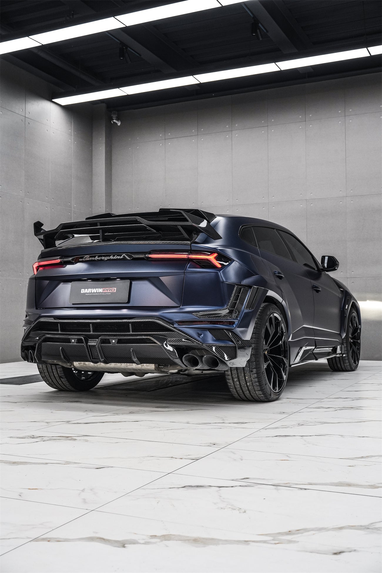 Lamborghini Urus (2018–2022) — DarwinPRO BKSS Part Carbon Fibre Widebody Kit Aftermarket Carbon Fiber Part / Bodykit - Robot Bodykits