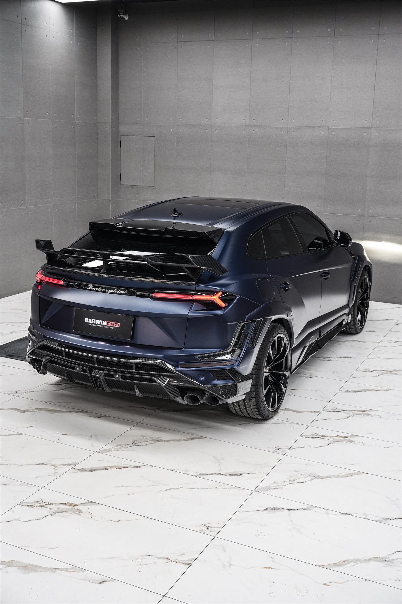 Lamborghini Urus (2018–2022) — DarwinPRO BKSS Part Carbon Fibre Widebody Kit Aftermarket Carbon Fiber Part / Bodykit - Robot Bodykits