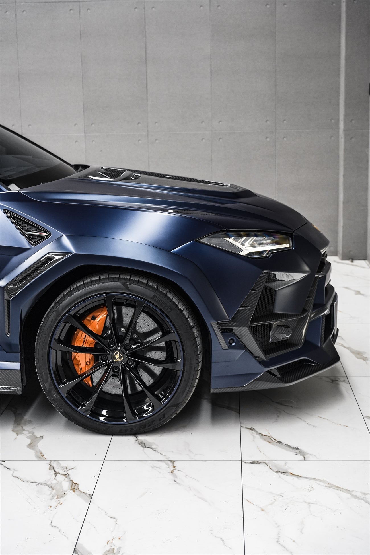 Lamborghini Urus (2018–2022) — DarwinPRO BKSS Part Carbon Fibre Widebody Kit Aftermarket Carbon Fiber Part / Bodykit - Robot Bodykits