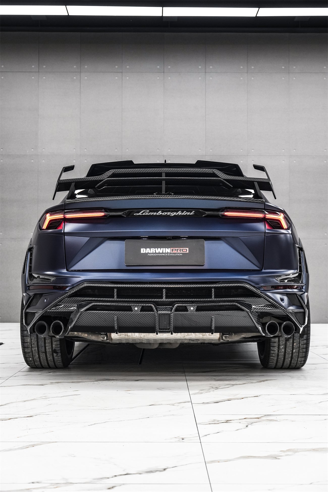 Lamborghini Urus (2018–2022) — DarwinPRO BKSS Part Carbon Fibre Widebody Kit Aftermarket Carbon Fiber Part / Bodykit - Robot Bodykits