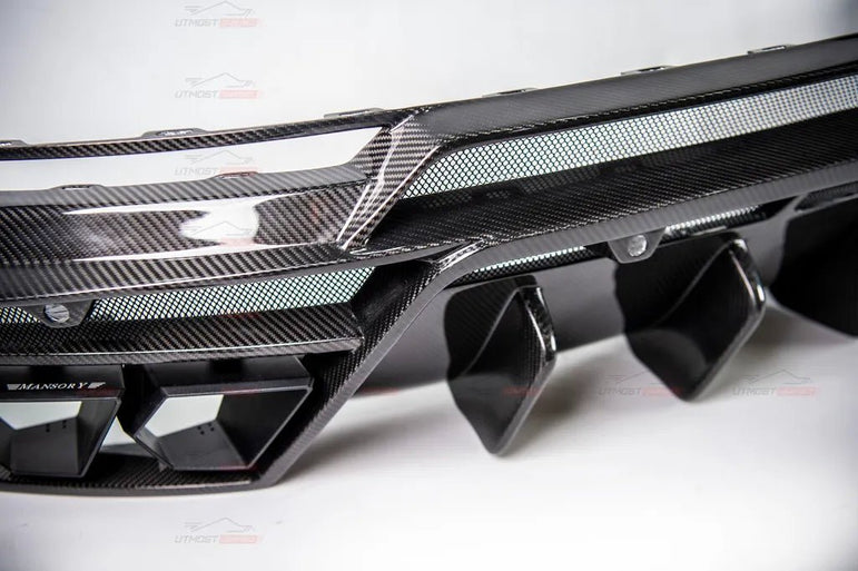 Lamborghini Urus Full Dry Carbon Fibre 