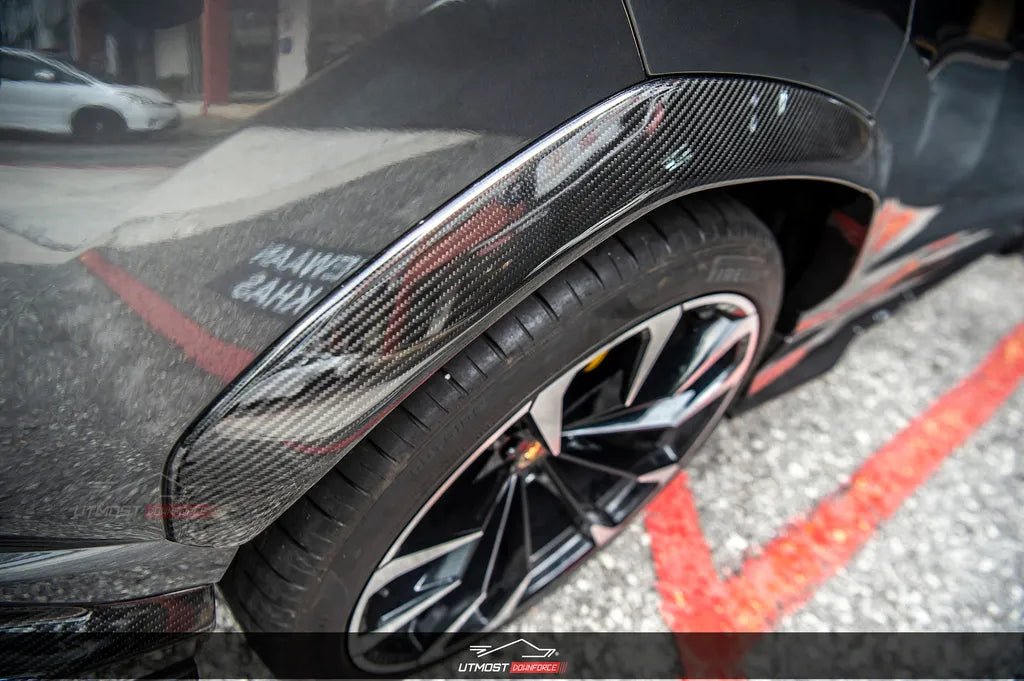 Lamborghini Urus Full Dry Carbon Fibre 