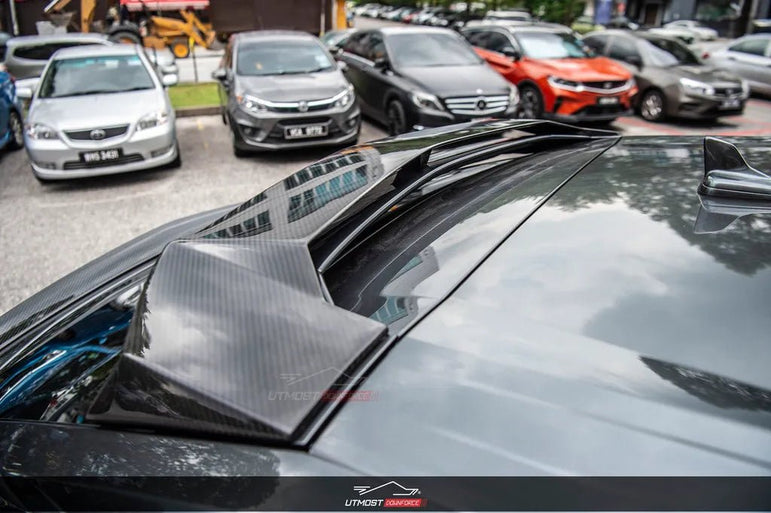 Lamborghini Urus Full Dry Carbon Fibre 