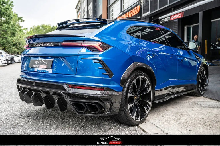 Lamborghini Urus Full Dry Carbon Fibre 