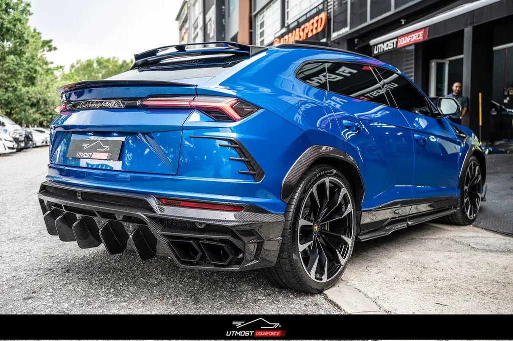 Lamborghini Urus Full Dry Carbon Fibre 