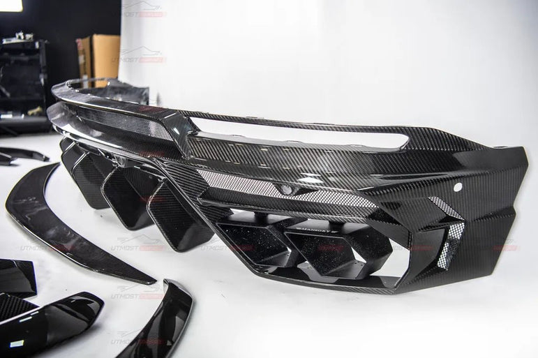 Lamborghini Urus Full Dry Carbon Fibre 