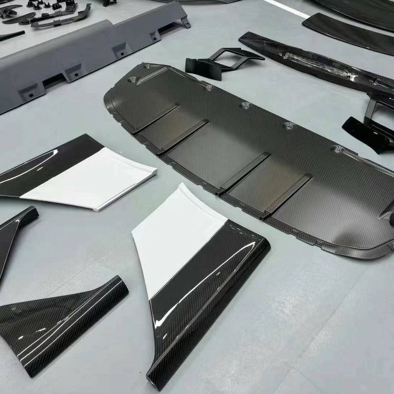 Mercedes - Benz AMG GT / GTS / GTC / GTR Black Series Style Full Body Kit Aftermarket Carbon Fiber Part / Bodykit - Robot Bodykits