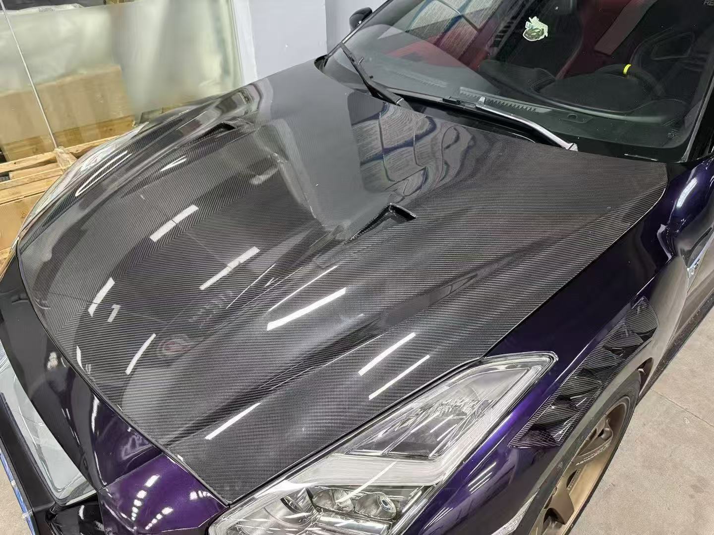 Nissan GTR Nismo Style 2017+ Prepreg / Dry - Carbon Bonnet Aftermarket Carbon Fiber Part / Bodykit - Robot Bodykits