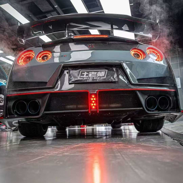 Nissan GTR R35 2024 Nismo Style Full Partial Carbon Conversion Kit (Fits 2009 - 2024) Version 1 Aftermarket Carbon Fiber Part / Bodykit - Robot Bodykits