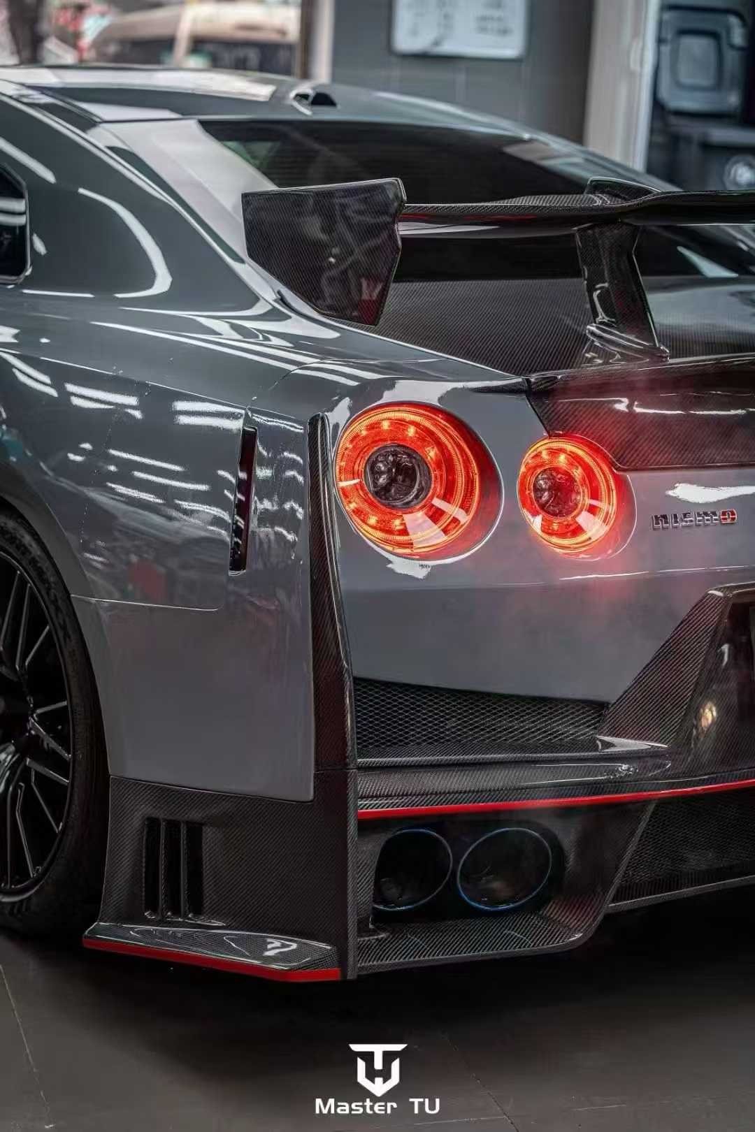 Nissan GTR R35 2024 Nismo Style Full Partial Carbon Conversion Kit (Fits 2009 - 2024) Version 1 Aftermarket Carbon Fiber Part / Bodykit - Robot Bodykits