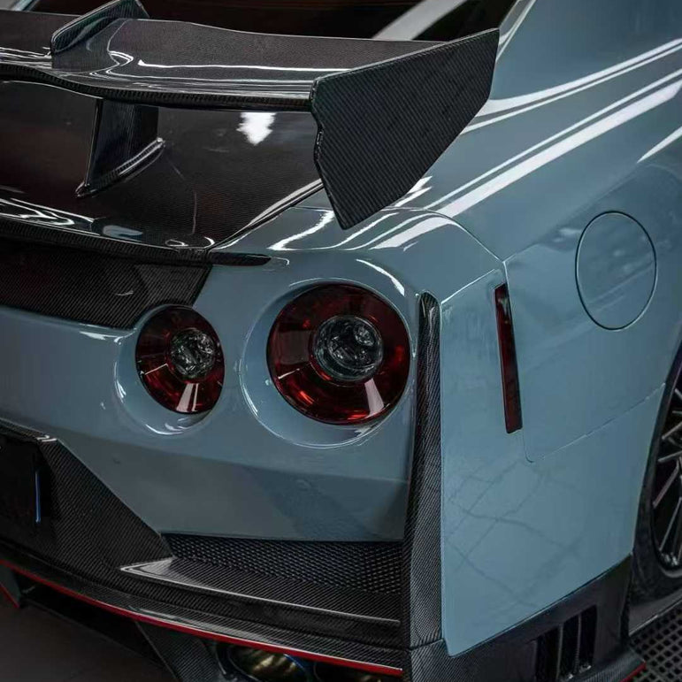 Nissan GTR R35 2024 Nismo Style Full Partial Carbon Conversion Kit (Fits 2009 - 2024) Version 1 Aftermarket Carbon Fiber Part / Bodykit - Robot Bodykits