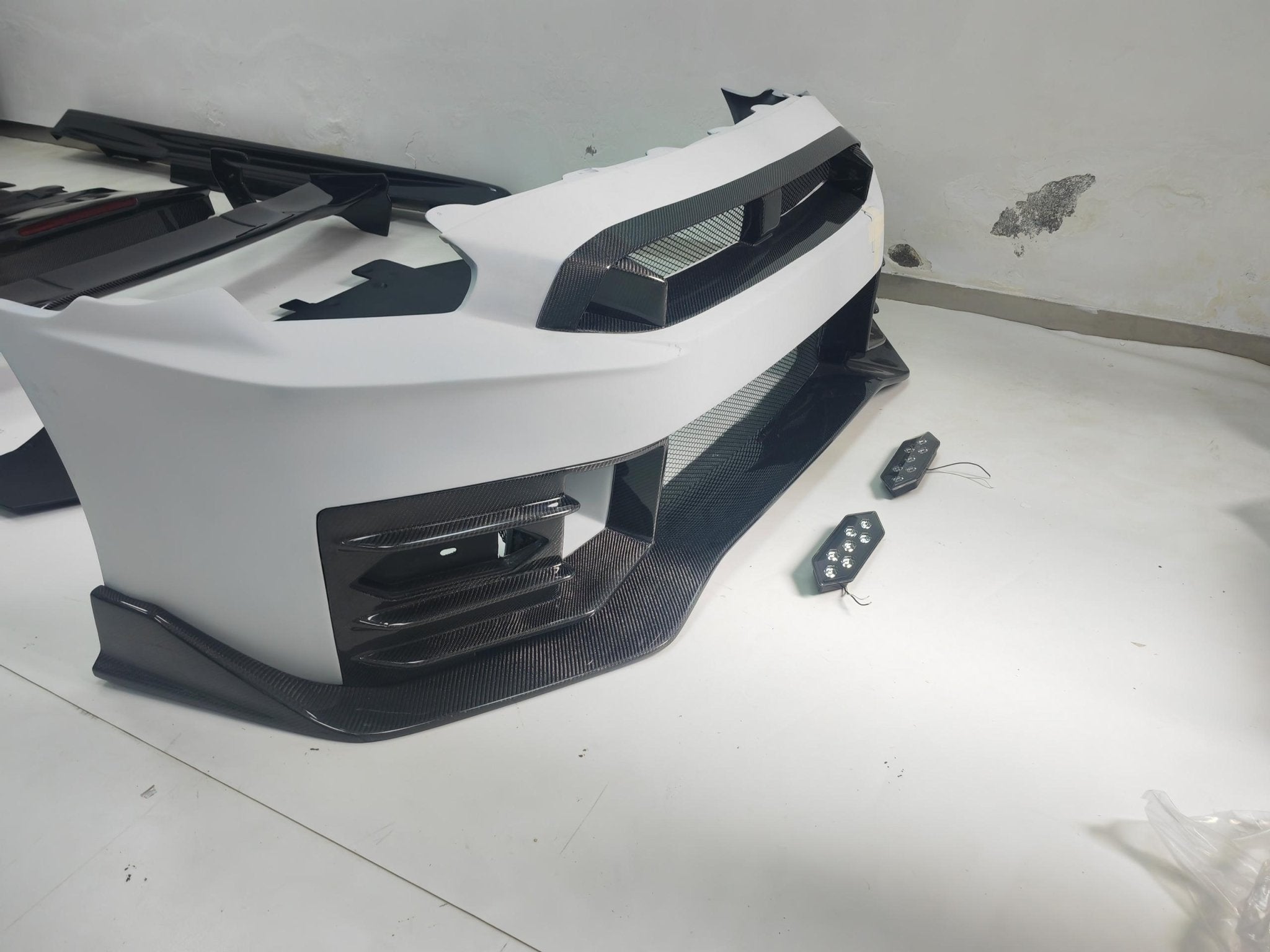 Nissan GTR R35 2024 Nismo Style Full Partial Carbon Conversion Kit (Fits 2009 - 2024) Version 1 Aftermarket Carbon Fiber Part / Bodykit - Robot Bodykits