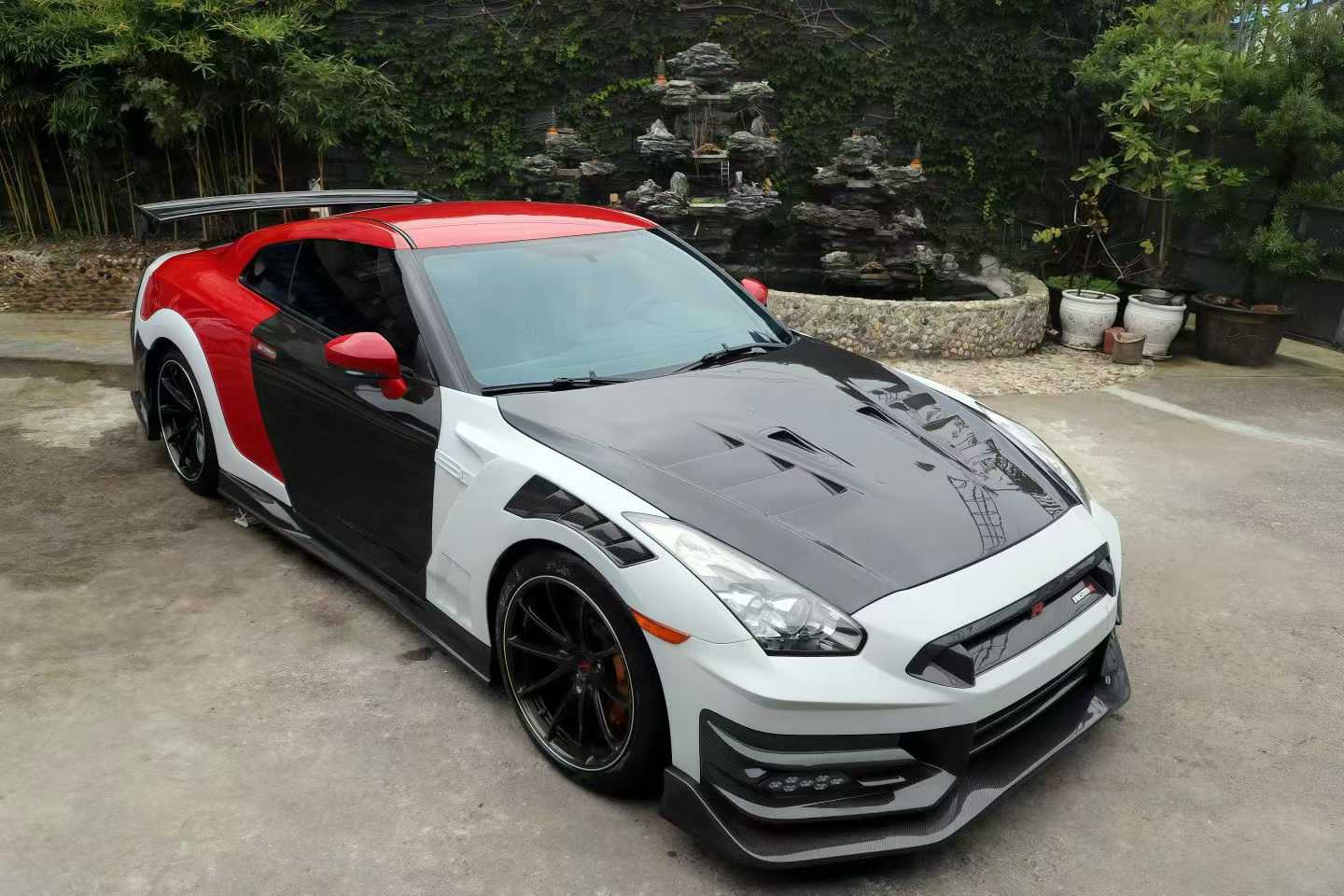 Nissan GTR R35 2024 TS Nismo Style Full Partial Carbon Conversion Kit (Fits 2009 - 2024) Version 2 Aftermarket Carbon Fiber Part / Bodykit - Robot Bodykits