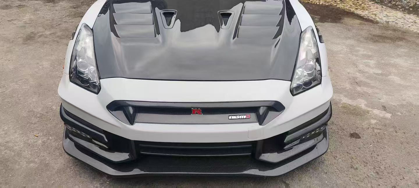 Nissan GTR R35 2024 TS Nismo Style Full Partial Carbon Conversion Kit (Fits 2009 - 2024) Version 2 Aftermarket Carbon Fiber Part / Bodykit - Robot Bodykits