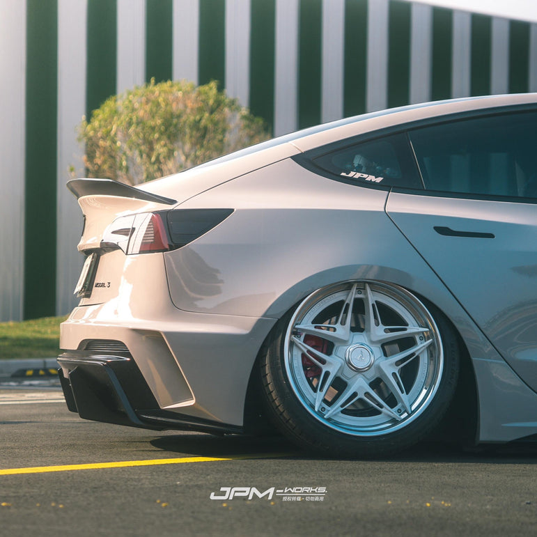 Robot Craftsman Tesla Model 3 “HACKER” Rear Bumper & Diffuser  (2017–2023 pre-facelift)
