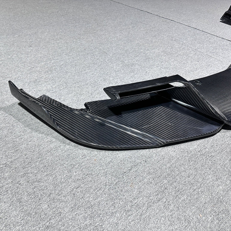 Pagani Huayra 2012–2018 OEM-Style Carbon Fibre Pacchetto Tempesta Front Lip Aftermarket Carbon Fiber Part / Bodykit - Robot Bodykits