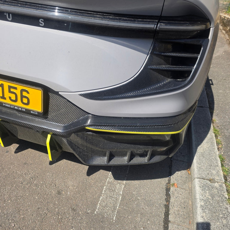 PAKTECHZ Carbon Fiber Aero Body Kit for Lotus Eletre Aftermarket Carbon Fiber Part / Bodykit - Robot Bodykits