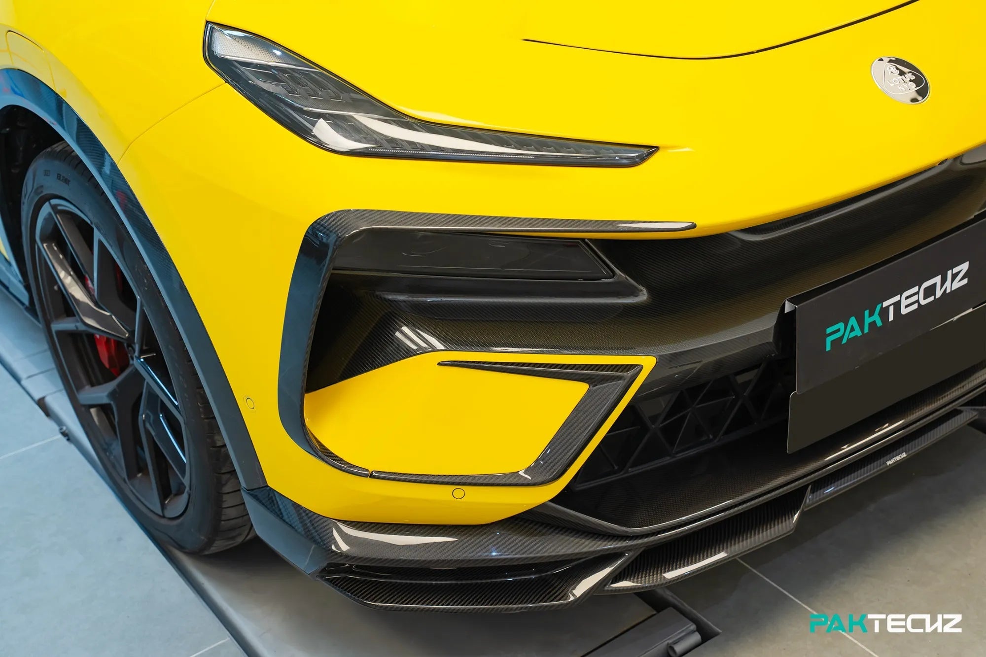PAKTECHZ Carbon Fiber Aero Body Kit for Lotus Eletre Aftermarket Carbon Fiber Part / Bodykit - Robot Bodykits