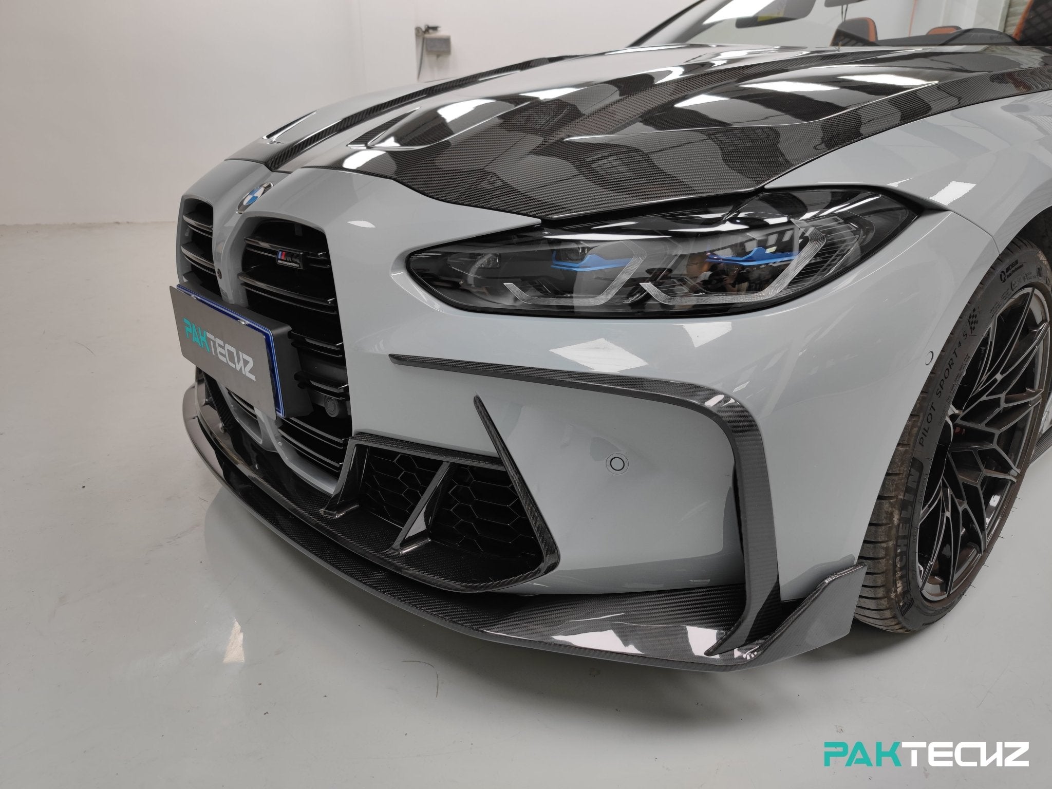 PAKTECHZ Carbon Fiber Front Hood Bonnet for BMW M3 G80 / M4 G82 Aftermarket Carbon Fiber Part / Bodykit - Robot Bodykits